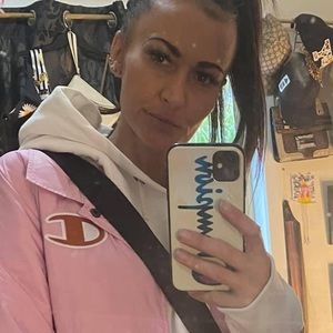 Meet your Posher, Veronica